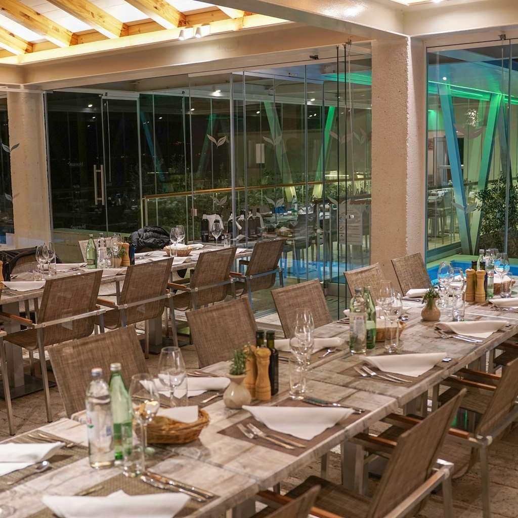 Aminess Vival Casa Velaris Hotel Supetar Restoran gambar