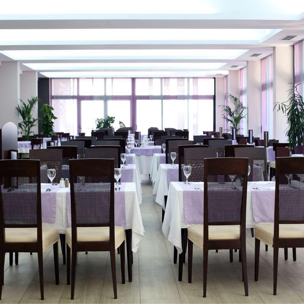 Aminess Vival Casa Velaris Hotel Supetar Restoran gambar