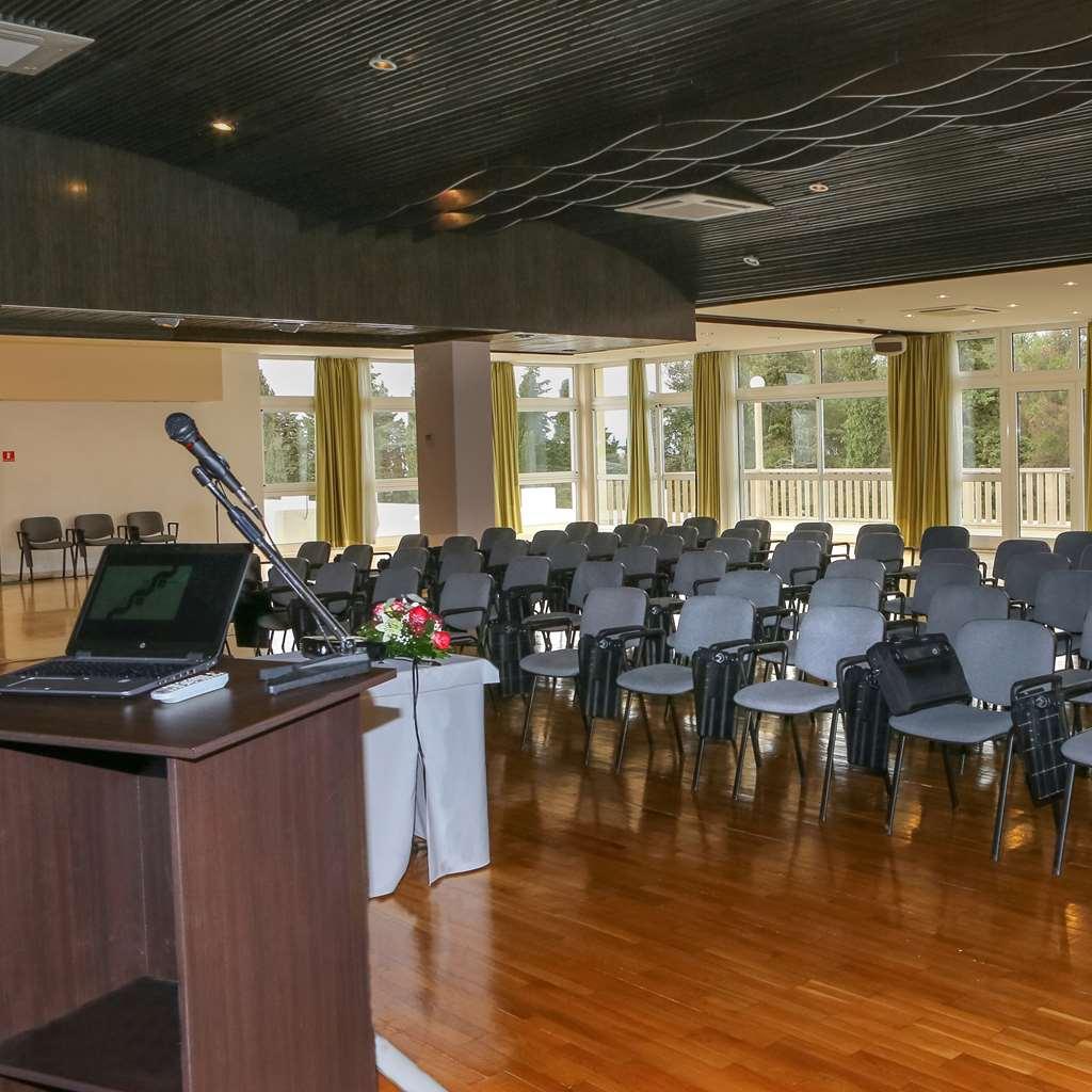 Aminess Vival Casa Velaris Hotel Supetar Kemudahan gambar
